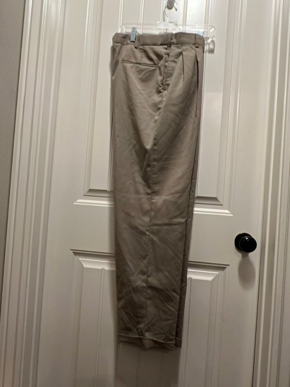 Roundtree & Yorke Tan Dress Slacks 100% Wool Size 36/32